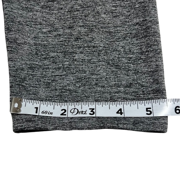 Lucy Cropped Leggings Lucytech Athletic Zip Back Pocket Gray Small S - Picture 10 of 15